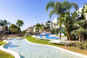 Luxury Family, Beach & Golf Penthouse with Amazing Seaview Benahavis